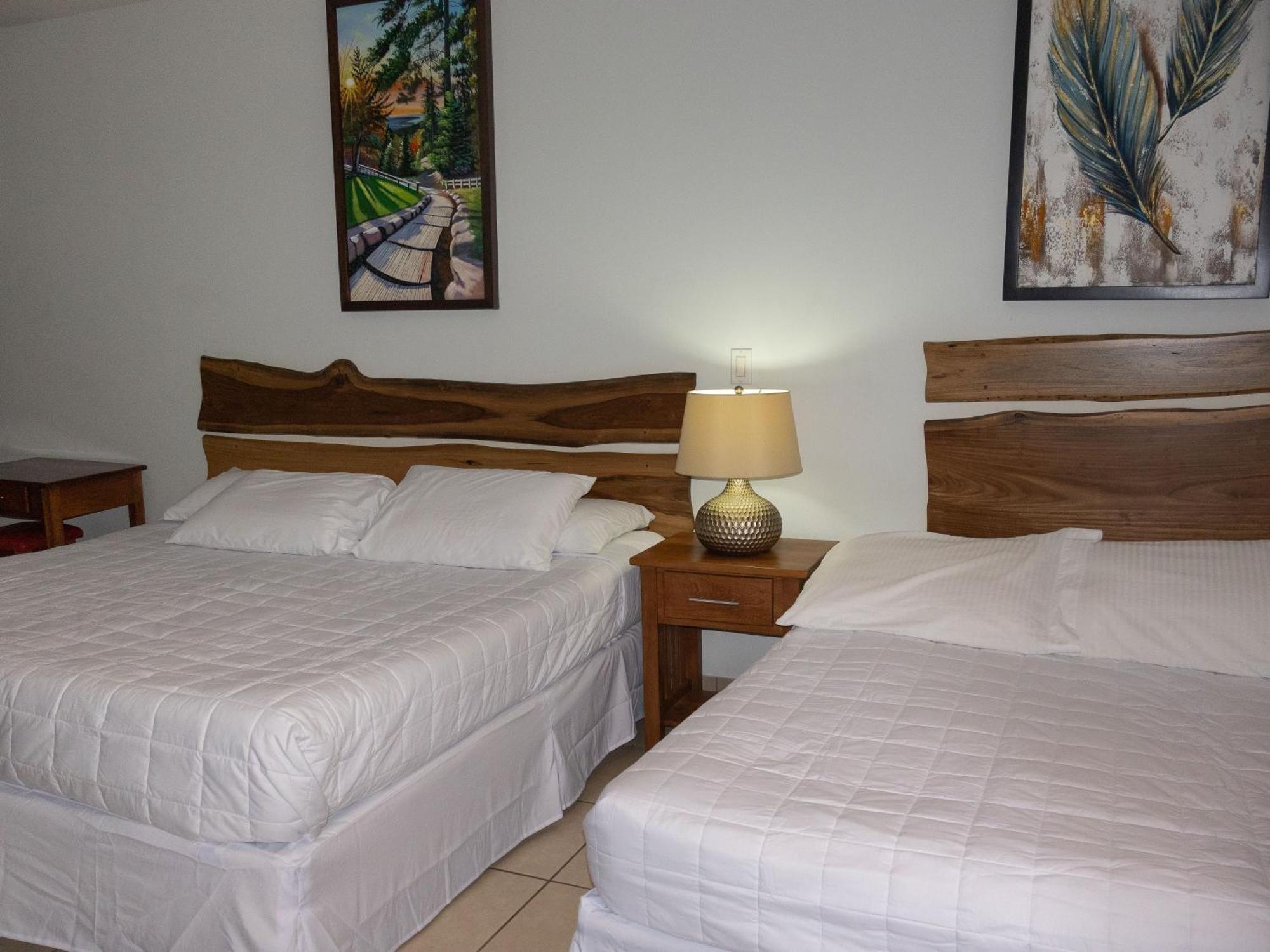 Hotel Leon Inn Εξωτερικό φωτογραφία